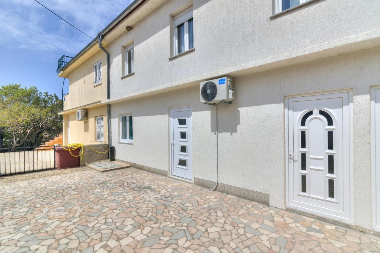Apartman More Appartement Senj  Buitenkant foto